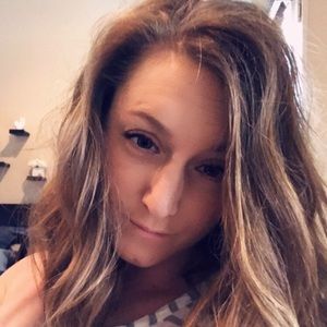 Meet your Posher, Amelia